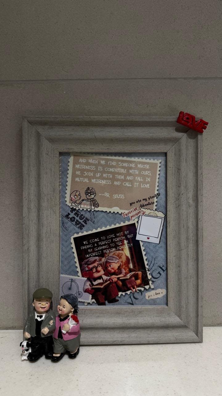 Up frame with your customized picture and mini sculpture 